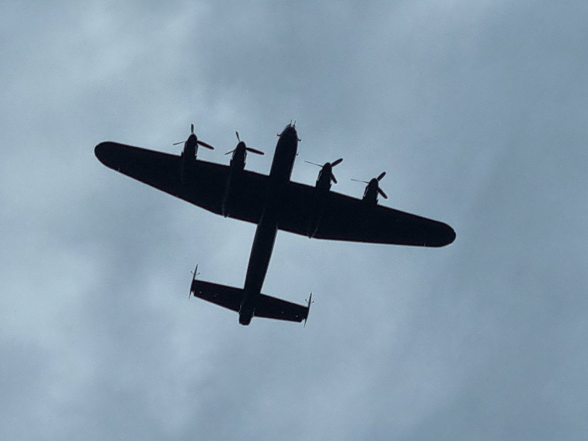 NorthWesterly's tweet photo. Wowee squared! A Lancaster Bomber low over our house and a head on approach. After a Hurricane circling. #wonderful #battleofBritainMemorialflight @RAFBBMF #bbmf #blackpoolairshow https://t.co/brzqGXsBp7