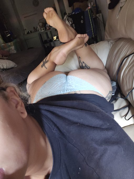 Sunday chill https://t.co/OmmXFqVKIG<a href="/tag/stripchat"class="tags"><span>#stripchat</span></a><a href="/tag/stripchatlive"class="tags"><span>#stripchatlive</span></a>