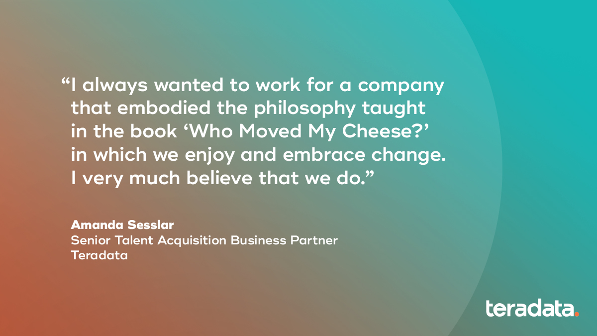 Teradata's tweet photo. #TeamTeradata is looking for industry leaders, change-makers, and forward-thinkers. Sound like you? Visit https://t.co/vWcuWQc8ZF https://t.co/riBoTdEN0h