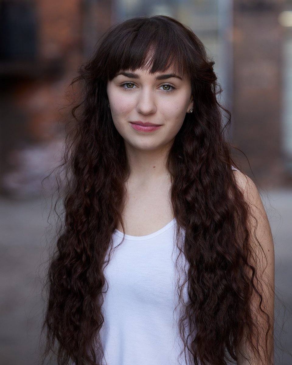 Actor Harmony Clouser photographed at my Hamilton studio. #Toronto #HamOnt #headshot #actor #portrait #personalbranding #personalbrand #personalbrandphotography #photographer #headshotphotographer #portraitphotographer #portrait #Torontoheadshots #headshotstoronto #canon #profes