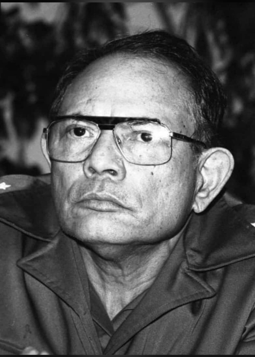 BrownSugar_Pop's tweet photo. El Sandinismo no es solo una ideología, sino también una convicción de lucha.

¡¡ Aunque se mueran de rabia 
Habrá Frente Sandinista 
Hoy, Mañana y Siempre !!
#TomasPorSiempre ❤️🖤🇳🇮 https://t.co/l9xhRIZhTI