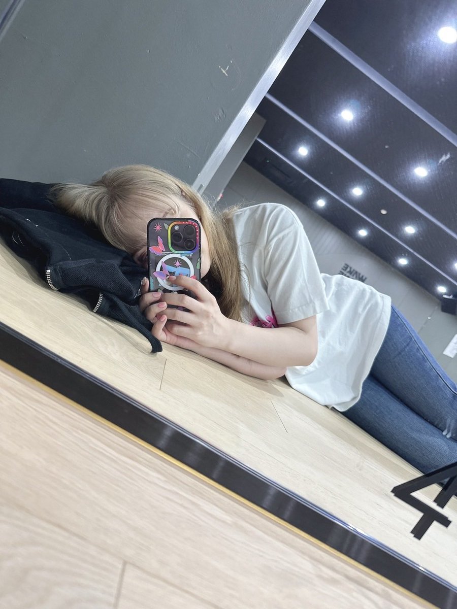 mashirochat's tweet photo. 230813 🫧 https://t.co/JIRbZluyBQ
