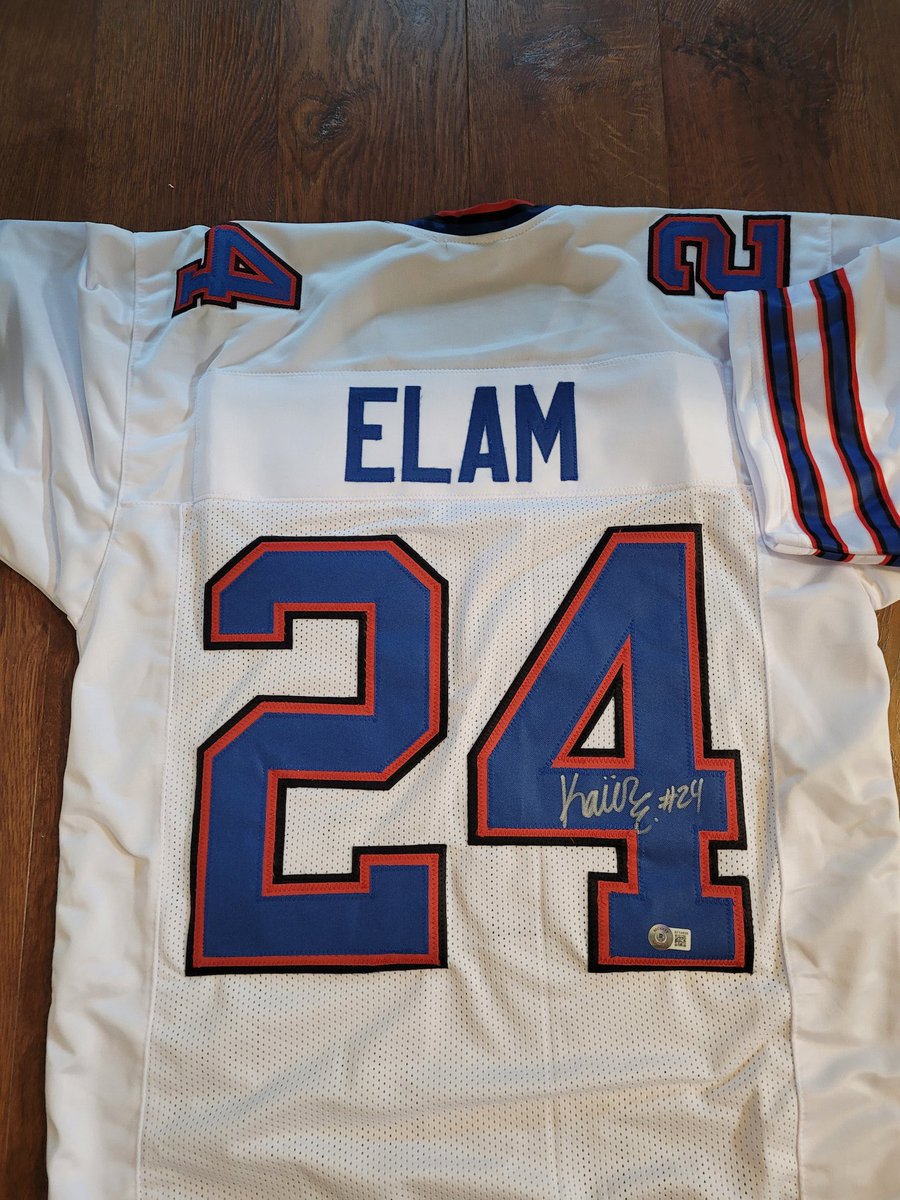KrystleNoel1128's tweet image. 🚨🚨Elam Giveaway 🚨🚨

To win this signed Kaiir Elam jersey:

🔴 Retweet
🔵 Follow me
⚪️ Follow @jimmyreu81 

Winner will be selected August 27th!! Good luck! #BillsMafia