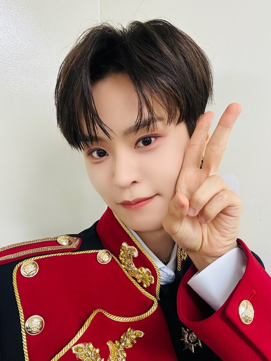 TPST_twt's tweet photo. [#태래] 우리 iE 이틀간 너무 행복했어 💕
앞으로도 우리 행복하자~🎉
태래 생각 많이 해🥰💗 https://t.co/tYk0ol15QN
