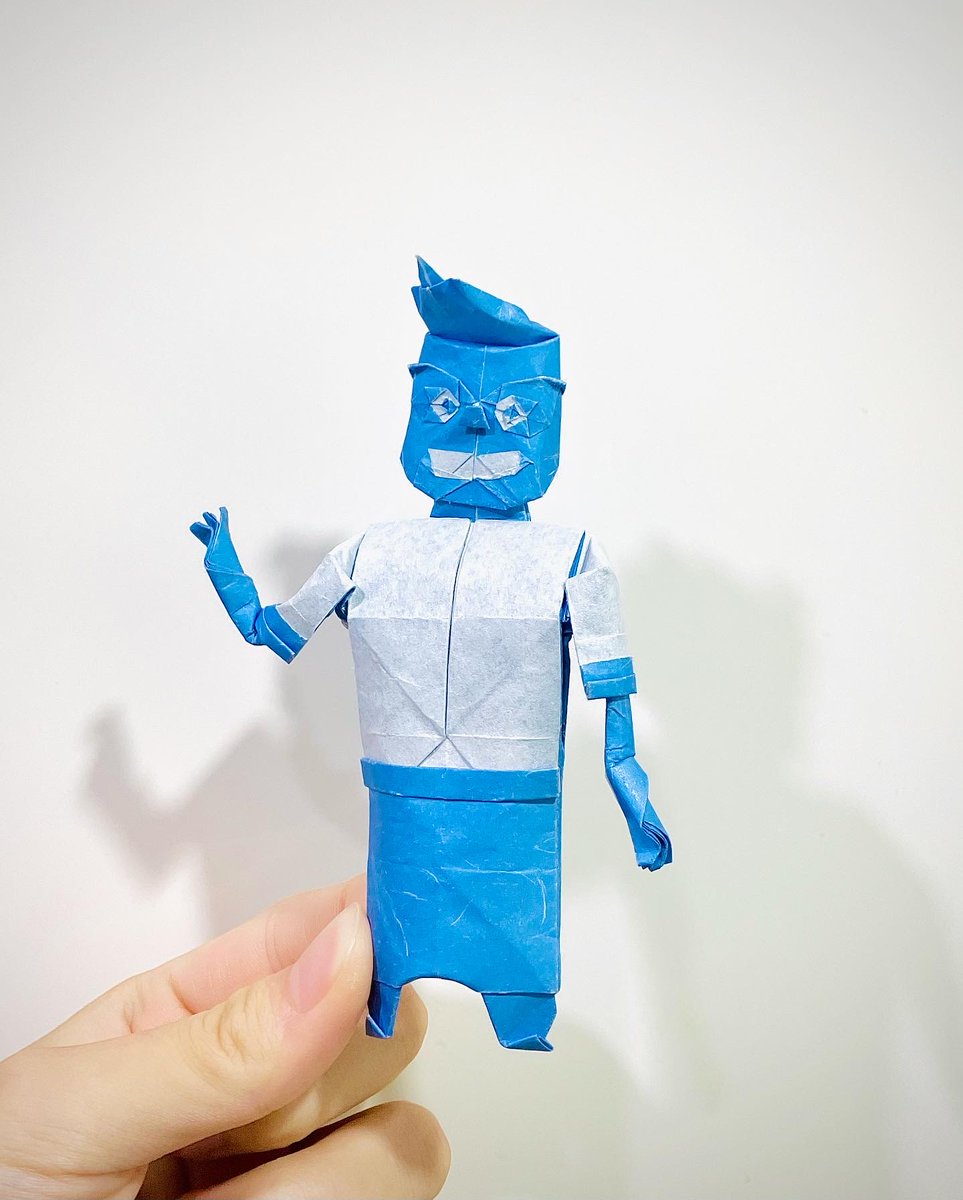 lim_seungbin's tweet photo. Elemental (Ember &amp; Wade)
Designed &amp; folded by me

A challenging topic..
I love how it turned out

 #종이접기 #한장접기 #취미 #origamiart #origami #paper #paperart #paperfolding #papercraft #instaart #hobby #handmade #art #折り紙 #折りたたむ #Elemental #Ember #Wade #Fire #Water https://t.co/lCZaShgUuu