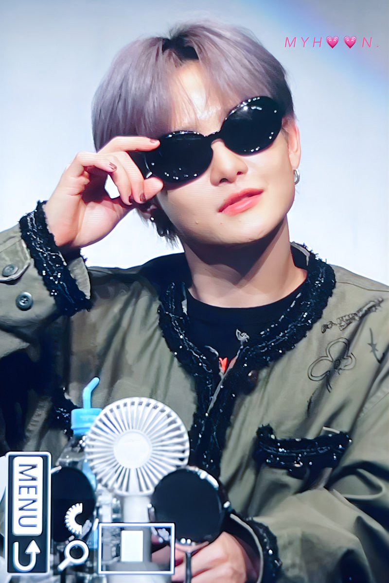 230813

🫳(⑉🕶️⑉︎)🤟

#JIHOON #지훈 #ジフン
#트레저 #TREASURE