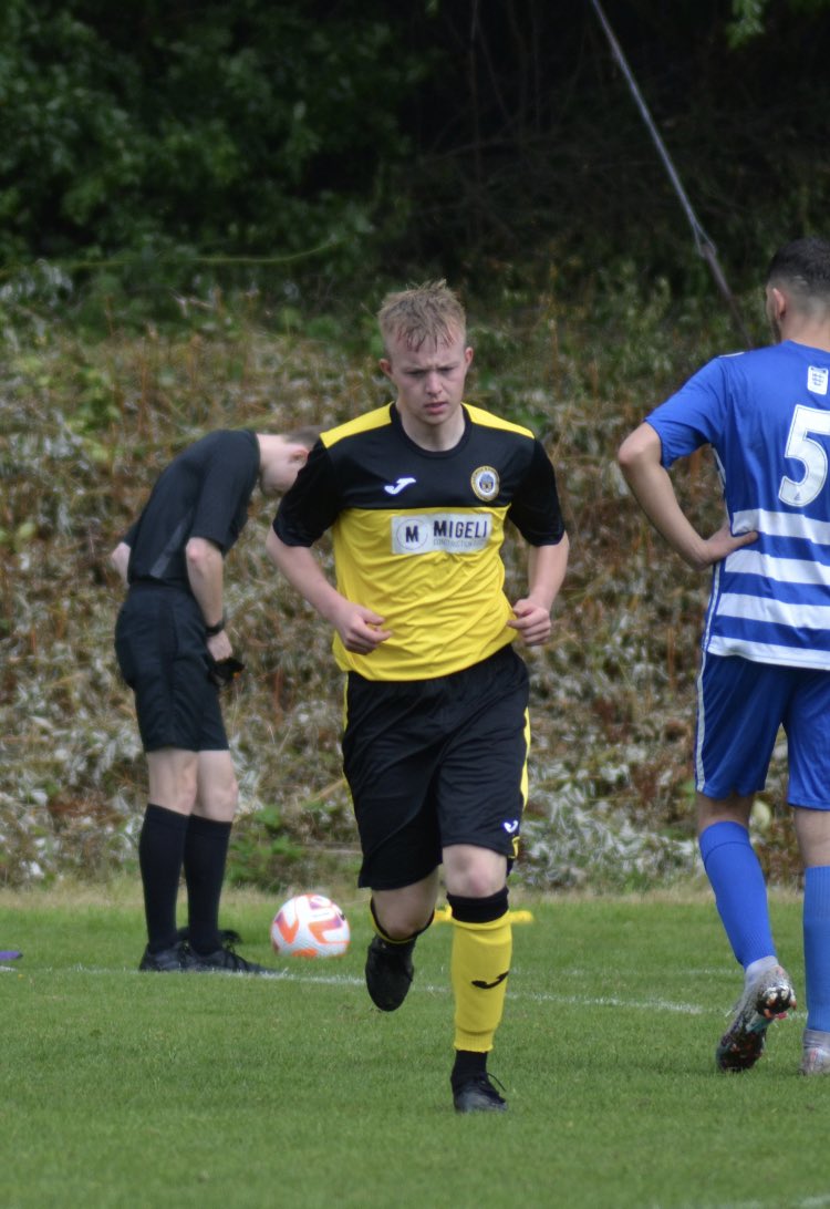 elliswhite04's tweet photo. First game of 23/24, first win ✅⚽️ @EnKFCofficial 📈 https://t.co/71muGYM2aN