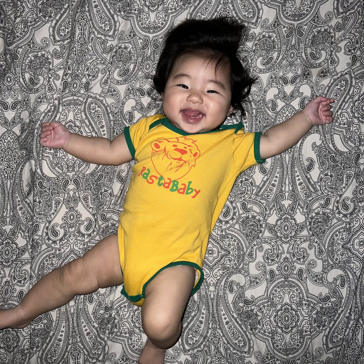 AIRI_1827's tweet photo. 髪切ってないし、母乳でスクスク育ってるし今のこの子は本当にラスタなのかもしれない🤣
#ちゃいます https://t.co/s6BDV7U3Jz