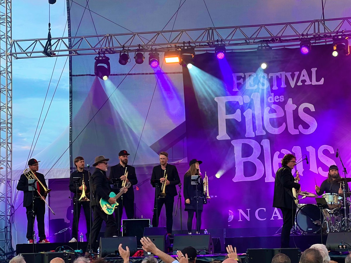 beuzec's tweet photo. Musique ! #TheBasementBoyz 🎺🎉#FestivalDesFiletsBleus #FiletsBleus @villeconcarneau https://t.co/QIoV0dMXGE