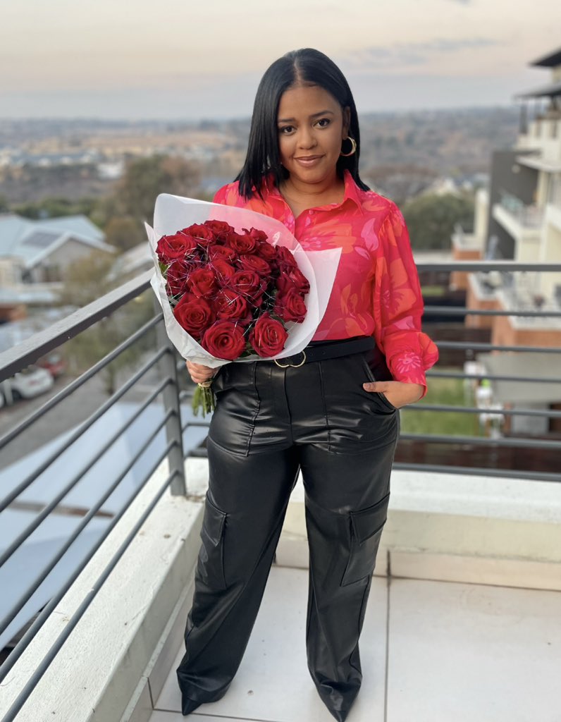 Roxanne Francis tweet media