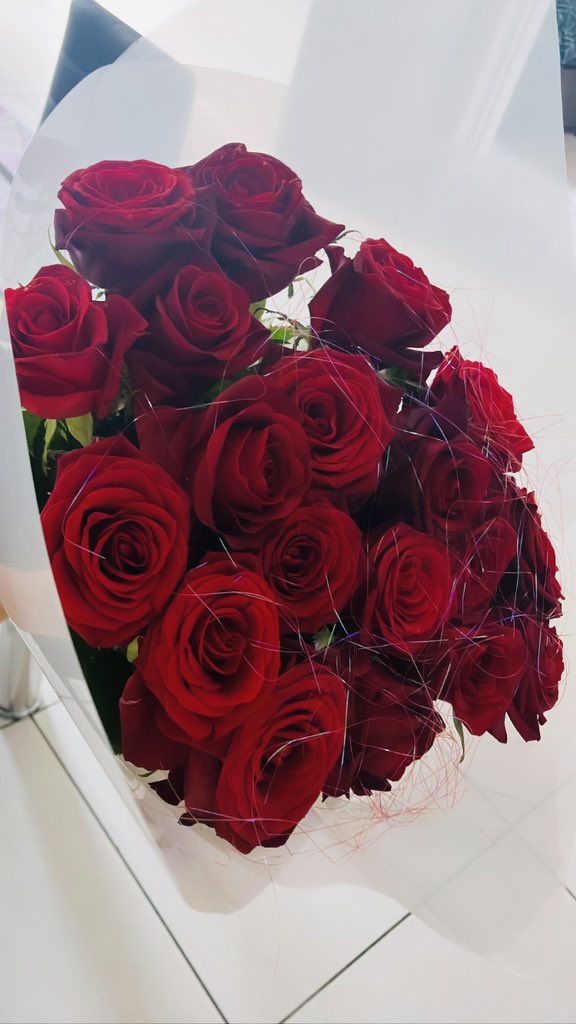 Roxanne Francis tweet media