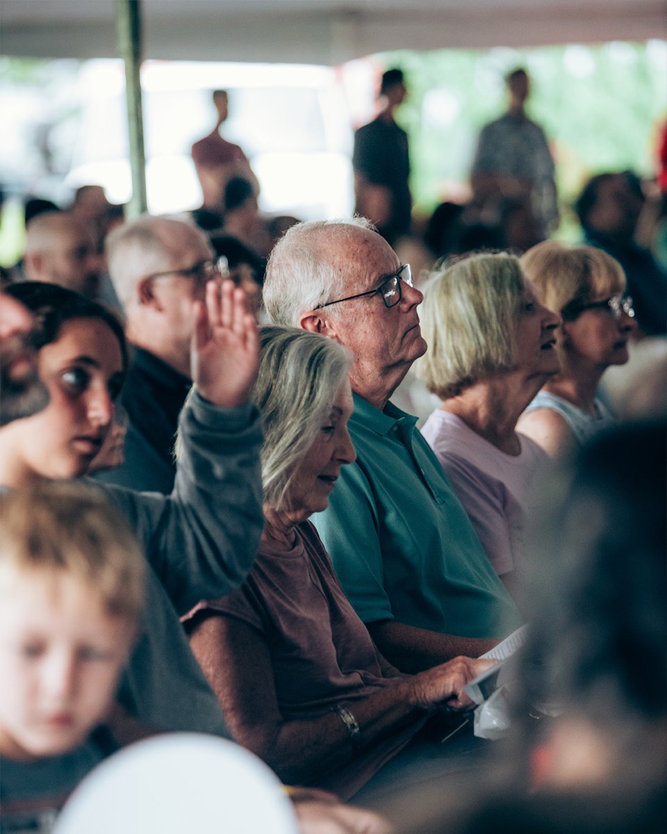 fcfamilykc's tweet photo. No weather can hold back the family of God! It was a joy to hear every voice under the tent this morning, lifting high the King! Thanks for joining us today for Family Reunion, celebrating 12 years of Fellowship Church! #fcsundays #fctogether https://t.co/v0bhNX5aZp