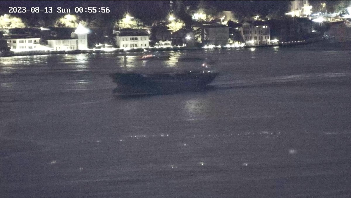 RaduHossu's tweet photo. Russia targeted a #Turkish civilian vessel (under the flag of the Republic of Palau) heading for Sulina. Warning shots were fired at it!

After the stop, a Ka-29 helicopter was picked up by the Russian military vessel Vasily Bykov and lowered onto the Turkish vessel for inspection. After inspection it was "allowed" to continue on its way. The Russians claim that this ship was heading for the #Ukrainian port of #Izmail.

The name of the ship, #Sukru Okran, was heading for the #Romanian port of #Sulina. Romania is not under Russian #blockade. A blockade on a Romanian port is, mind you, casus belli. We're not talking about that yet. Yet!

There are already several attempts to react by #NATO. They are testing NATO solidarity, deterrent reaction etc.

I think it is clear time for Romania (because it was the recipient and blocked port) and #Turkey to activate Article 4 (FOUR).

NATO's response at this moment is extremely important in all aspects. From electoral (for 2024), geostrategic, military, deterrence and confidence in the Alliance.

Ah, those who want to say "we're not getting into this war" or "it's not our war", "hey, you want to get us into the war", please refrain. I'm not arguing that, I'm arguing that NATO is obliged to react firmly and harshly.

There is no negotiating with terrorists. And the world I want to live in is not one in which a country led by a war criminal indulges in acts of "piracy" against NATO member states without punishment.

Just what is Russia going to do? Will it start an invasion? I think it's time to stop sitting with our heads bowed or on our knees in front of a declared terrorist state.