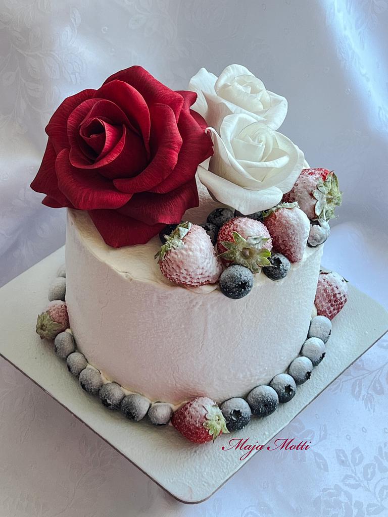 CakesDecor's tweet photo. Small cake by Maja Motti
https://t.co/HA0od4Ybxr
#littlecakes #prettywomen #fruits #smallcakes https://t.co/1O6rI549TD