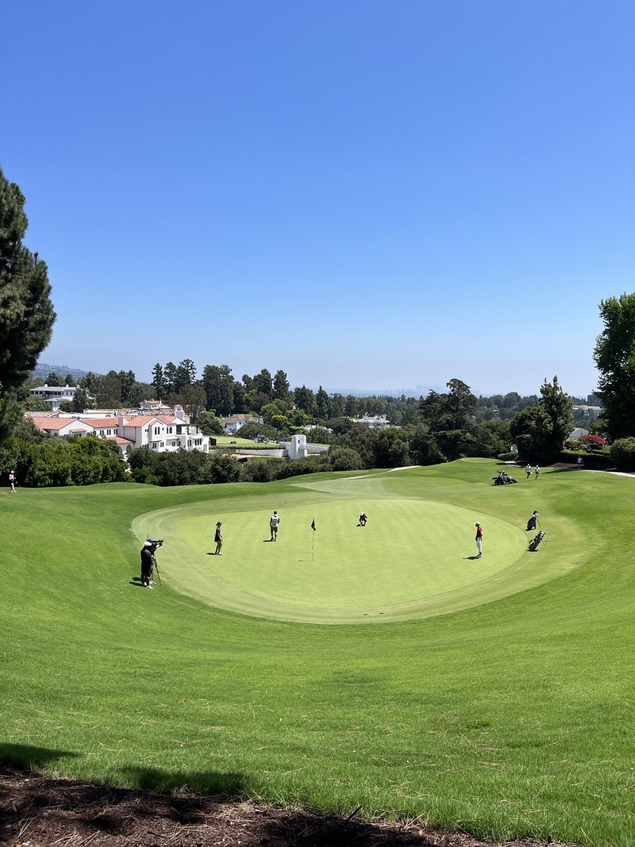 CovertBilly's tweet photo. I had the pleasure of helping out @JustinDePippo and his team finish out the U.S. Women’s Am. The golf course is in outstanding condition! https://t.co/fAsHLOwcNn