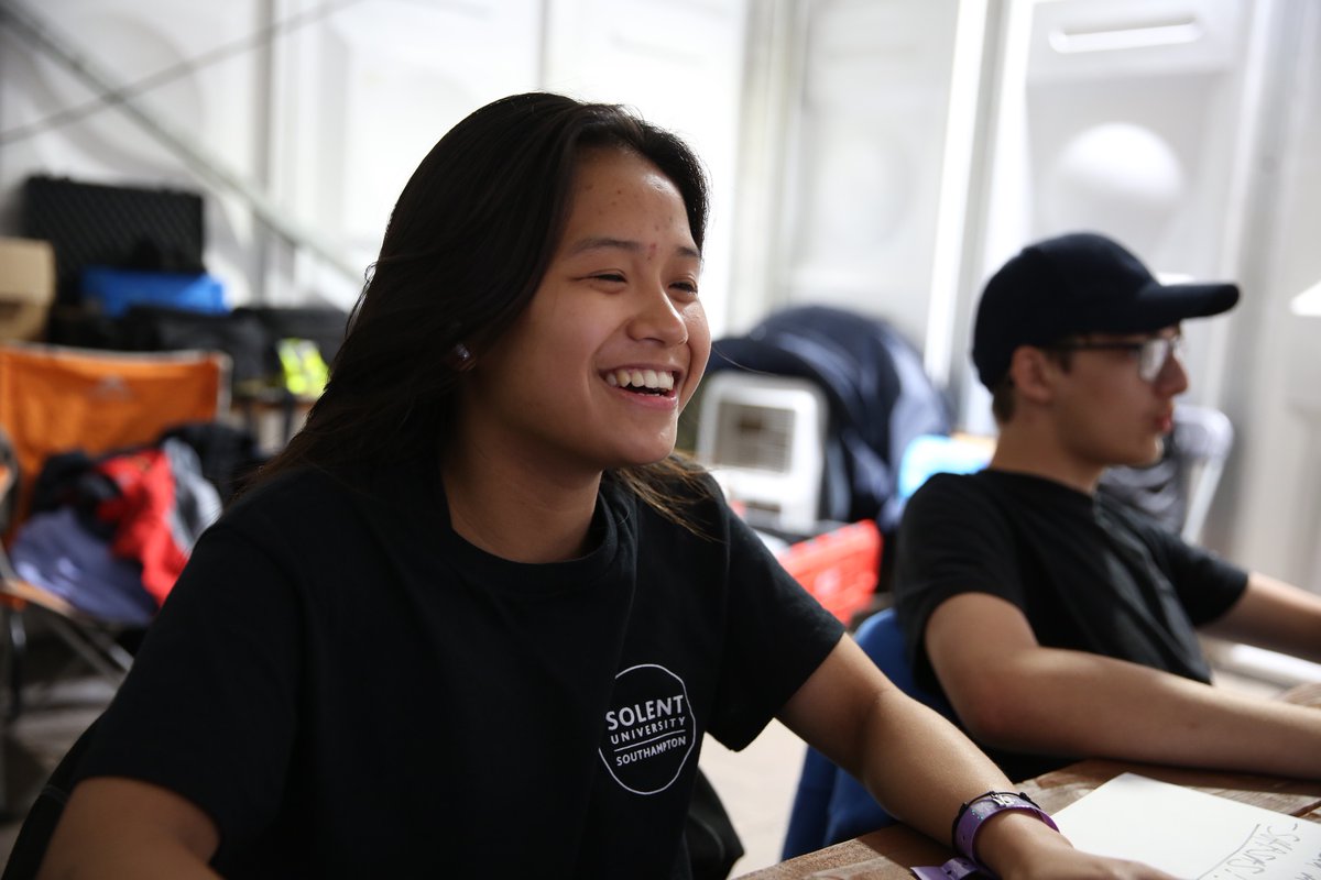Solent_Prods's tweet image. Our Boardmasters behind-the-scenes crew, Trish, Holly, Niamh and Olivia, making everything work swiftly for our camera operators and documentary team.