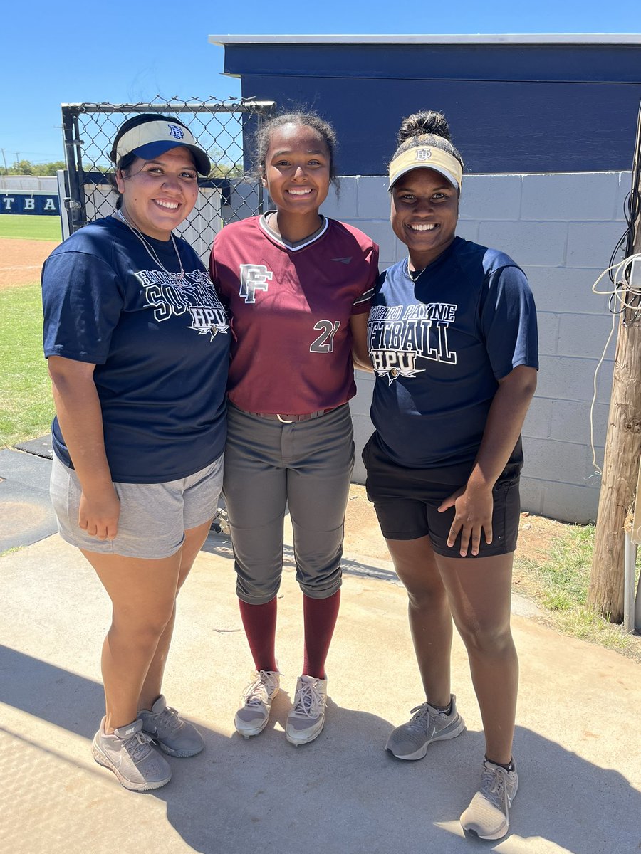 Had so much fun at the  @HPUsoftball camp today! Thank you to coach Anderson for having me look forward to talking to you soon!