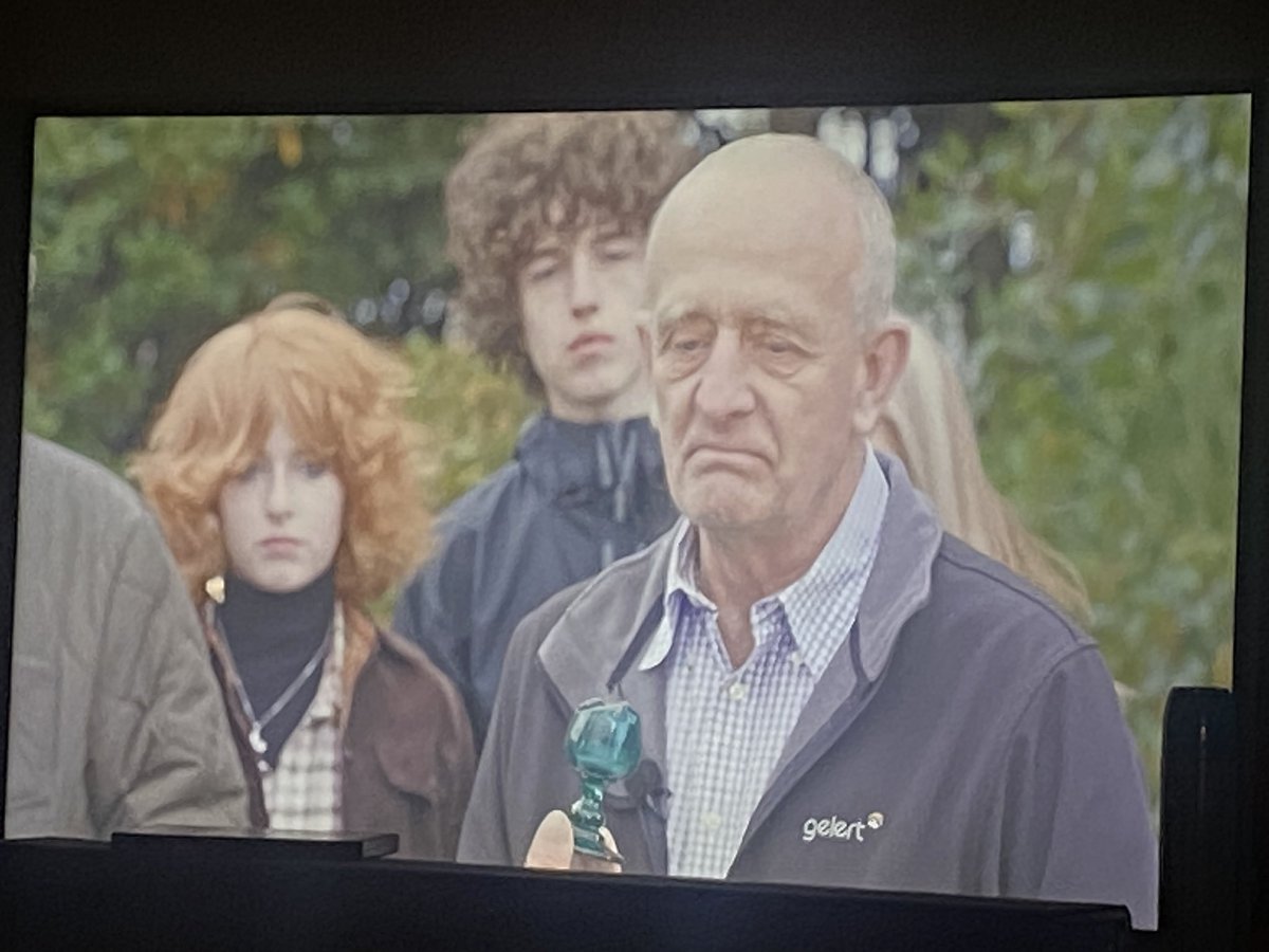 Ghosts of 70s teenagers on ‘Antiques Roadshow’.