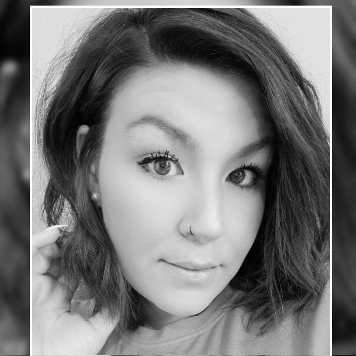 Seashel13's tweet photo. #NewProfilePic https://t.co/ja10Ljfz8k