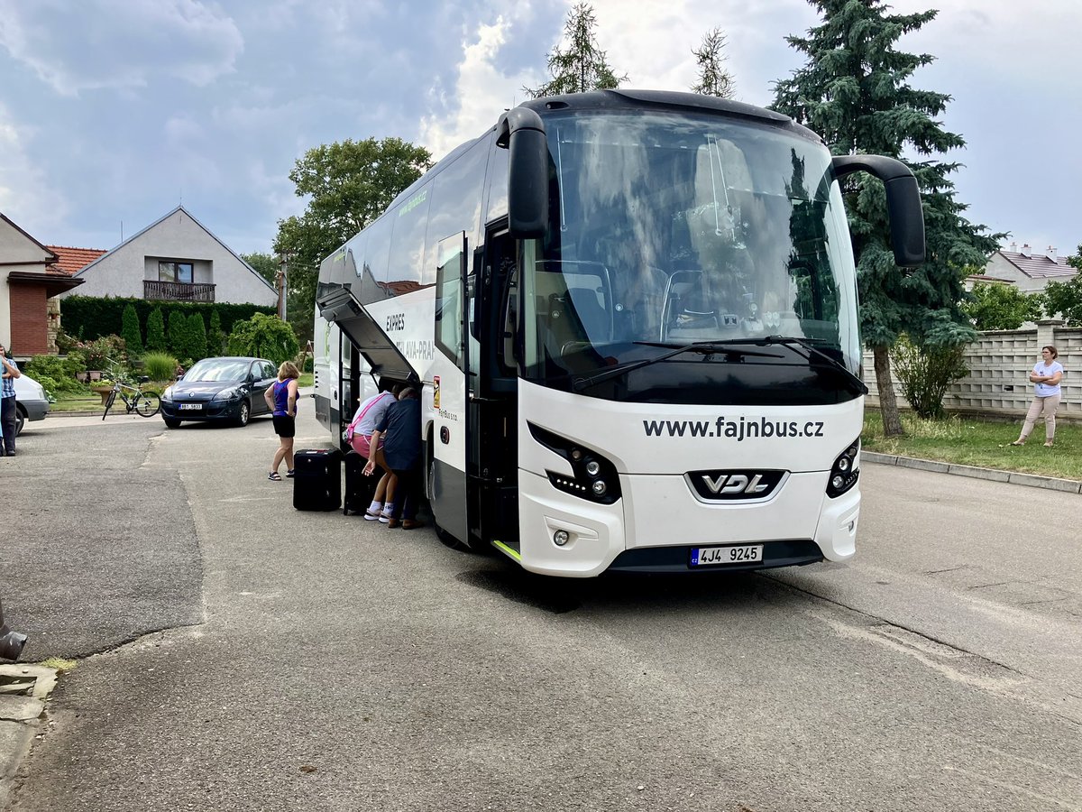 ZDoprava's tweet photo. Odjezd na zájezd do Bosny a Hercegoviny 😎🏖️🔝

#zajezdovadoprava #zajezd #zajezdy #autobusy #autobus #bus #autobusovadoprava #bosnaahercegovina #bosnaandherzegovina🇧🇦 #chorvatsko #dovolena #zajezdyfajnbus #fajnbus #dolnibojanovice #cestovani #cestovanie https://t.co/7ozcQvBtPG
