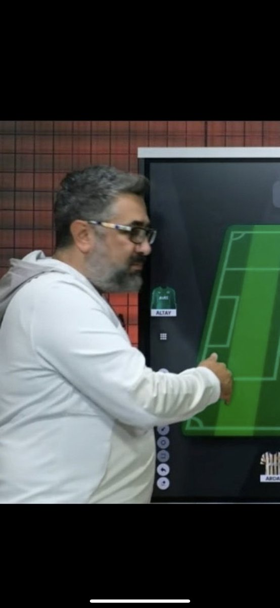 Saç şuan maç bitsinde altay’a giydireyim diye beklemiyorsa ben başka birşey bilmiyorum