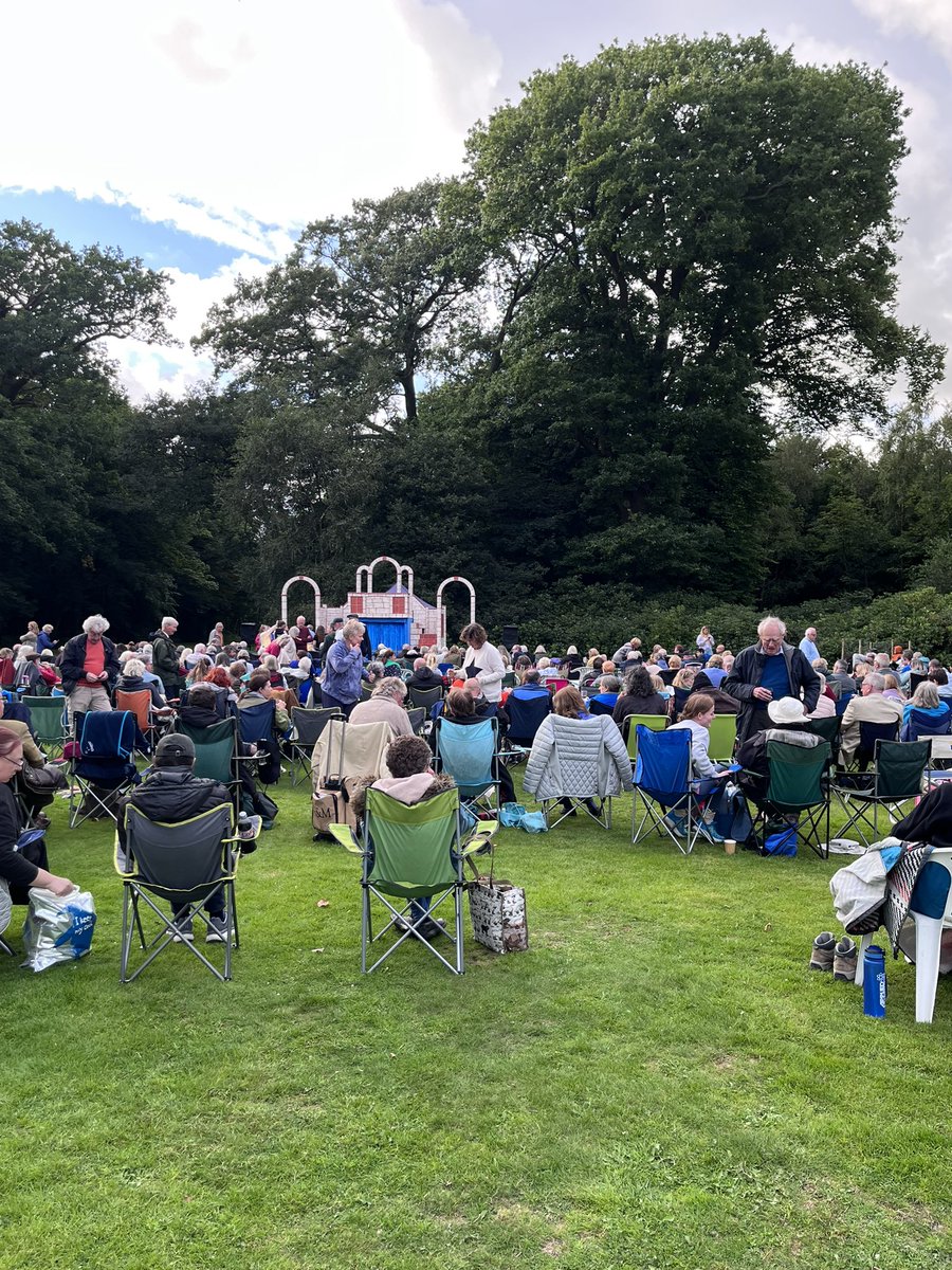 ALISb's tweet photo. @IllyriaTheatre We thanketh thee f'r such a pleasant evening’s ent'rtainment! https://t.co/Q5eJ0MAO0G