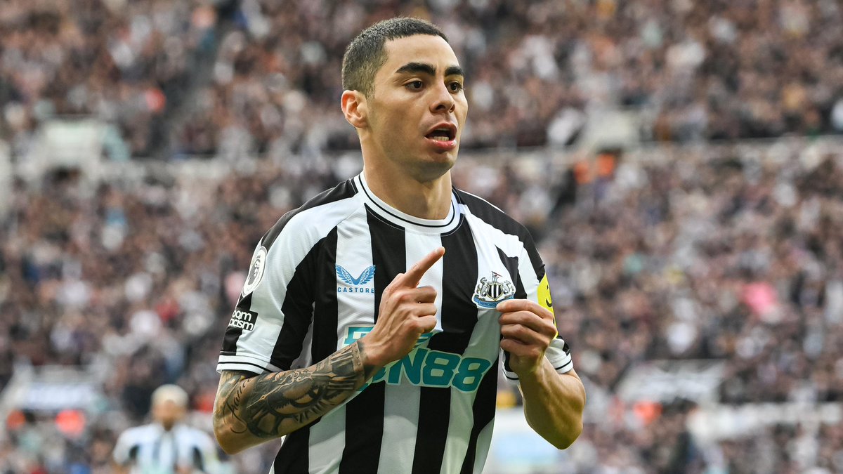 What’s your opinion?  Ross and Miguel <a href="/stevewraith/">Steve Wraith</a> #toonlookalikey