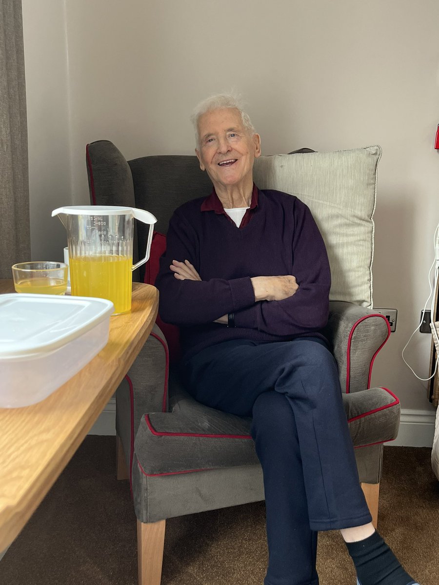 Ms Parsnip tweet media