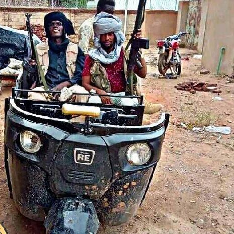 Sudan_tweet's tweet photo. توك توك الجنجويد 
#السودان https://t.co/KUtLVhCVrq