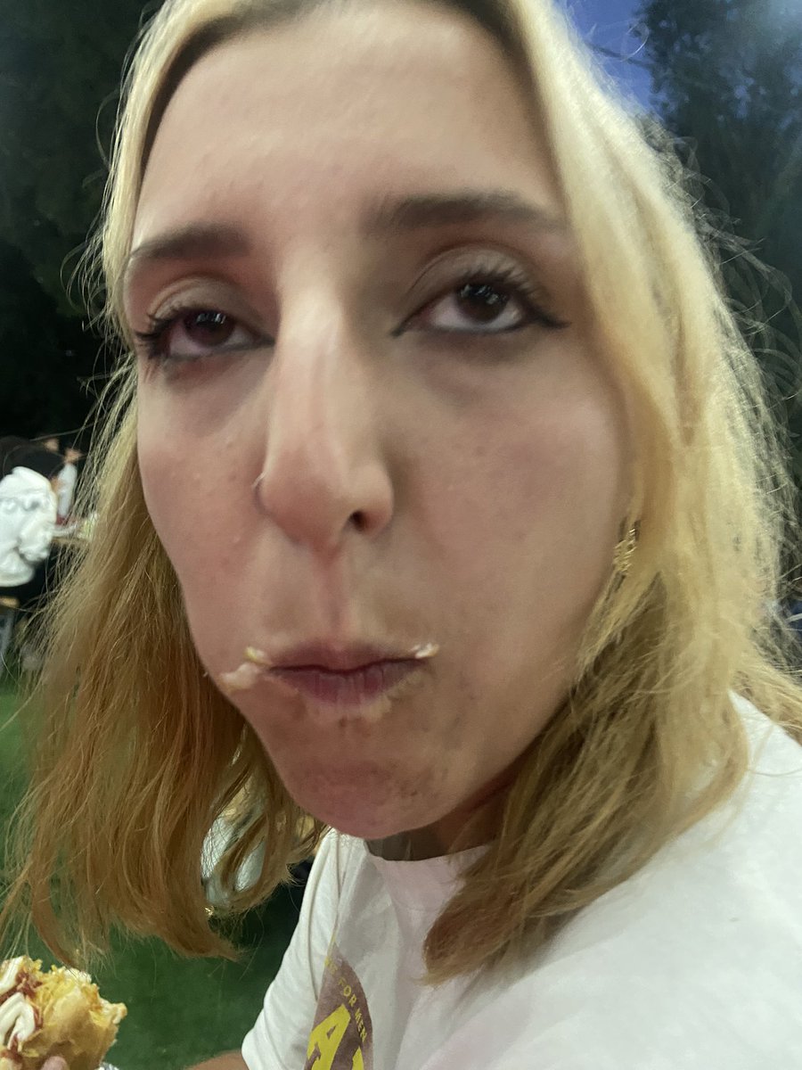 nicole? (@user58921417) on Twitter photo 