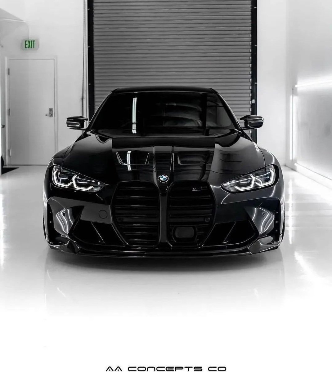 ExoticBMW's tweet image. Blacked out BMW M3 Competition 💫