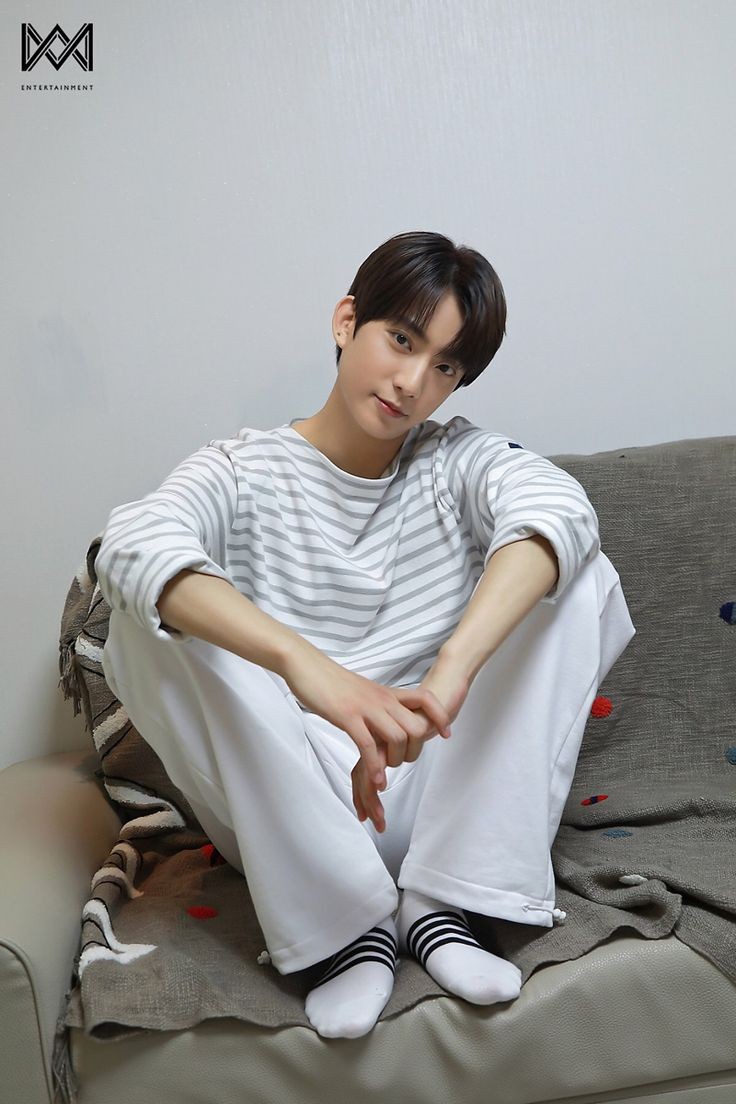 marinu0616's tweet photo. Happy Birthday🐶💙
幸せな１日を～💓♥️❤️
#내생에가장빛나는순간_공찬
#B1A4 #공찬 #GONGCHAN #해피공찬데이
#HAPPYGONGCHANDAY
@B1A4_gongchan https://t.co/lPDeQSH0nl