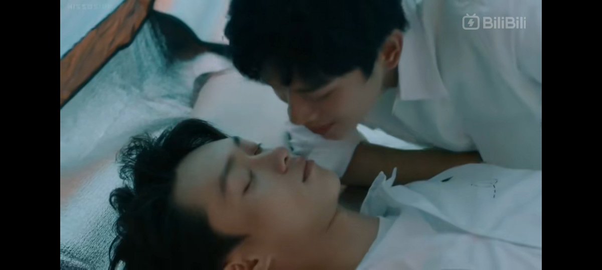 ArdenKalualhat3's tweet photo. #StayWithMe #StayWithMeEP22 the soft kissed omg pa'no kumalma https://t.co/2wUwsLNvYT
