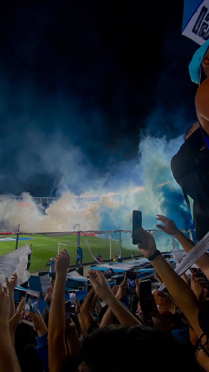 Lari²² tweet media