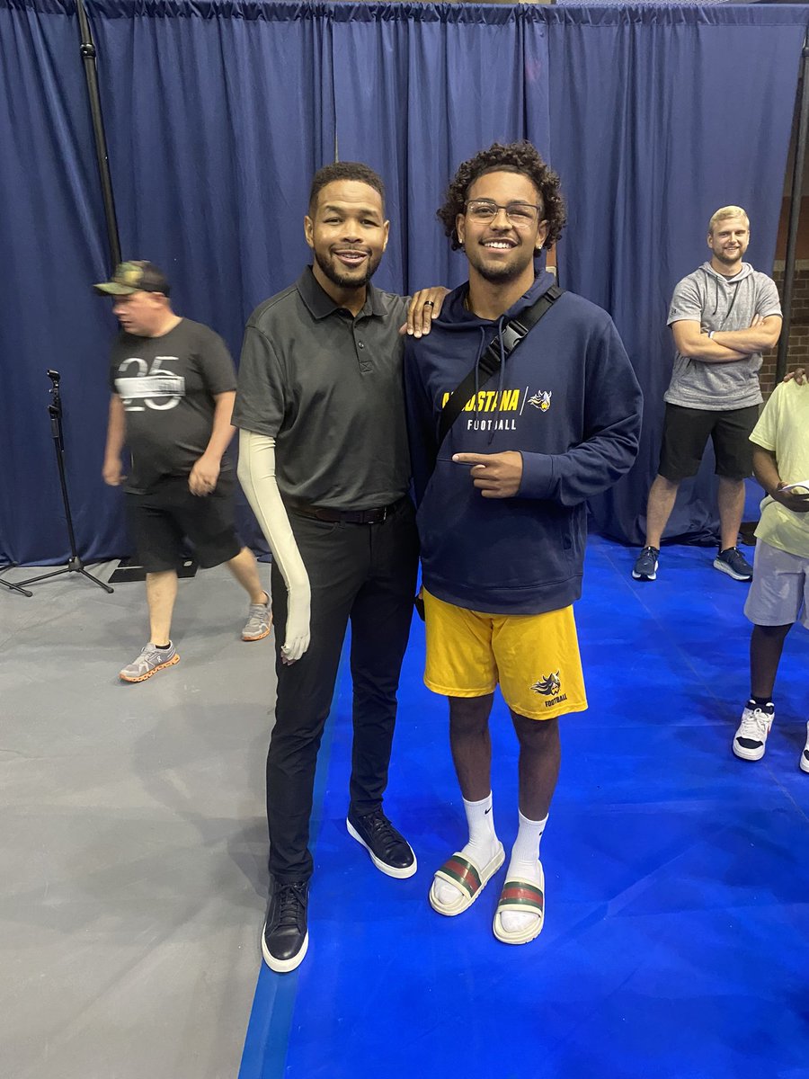 Was blessed yesterday with a great message. I’m extremely thankful of <a href="/inkyjohnson/">Inky Johnson</a> for taking time to have a conversation with me. His words truly impacted me. Everything I needed to hear at this time of my life! God is amazing!🙏🏾🙏🏾