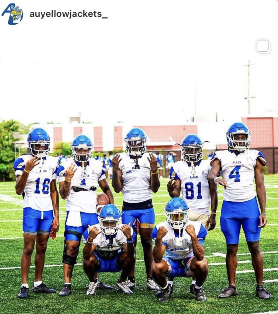 CoachMikeHayde's tweet photo. AU Training Camp 2023 Stacking Days
Great Competition + Team Building
#HBCUFootball #R2G #D2Football #SIAC #AllYouCanImagine #ExpectToWin #YellowjacketFast #CarolinaSpeed #TheProcessWorks https://t.co/WzfiwnmDaZ