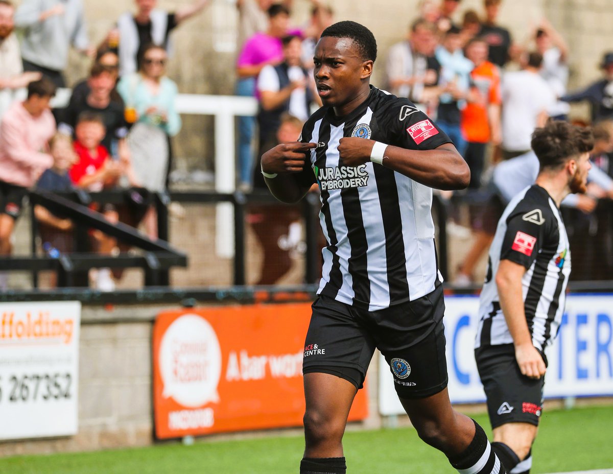 DorchTownFC's tweet photo. ⚽️⚽️ @shaquille10_ 

#WeAreDorch ⚫️⚪️ https://t.co/3KDa9LhDMq