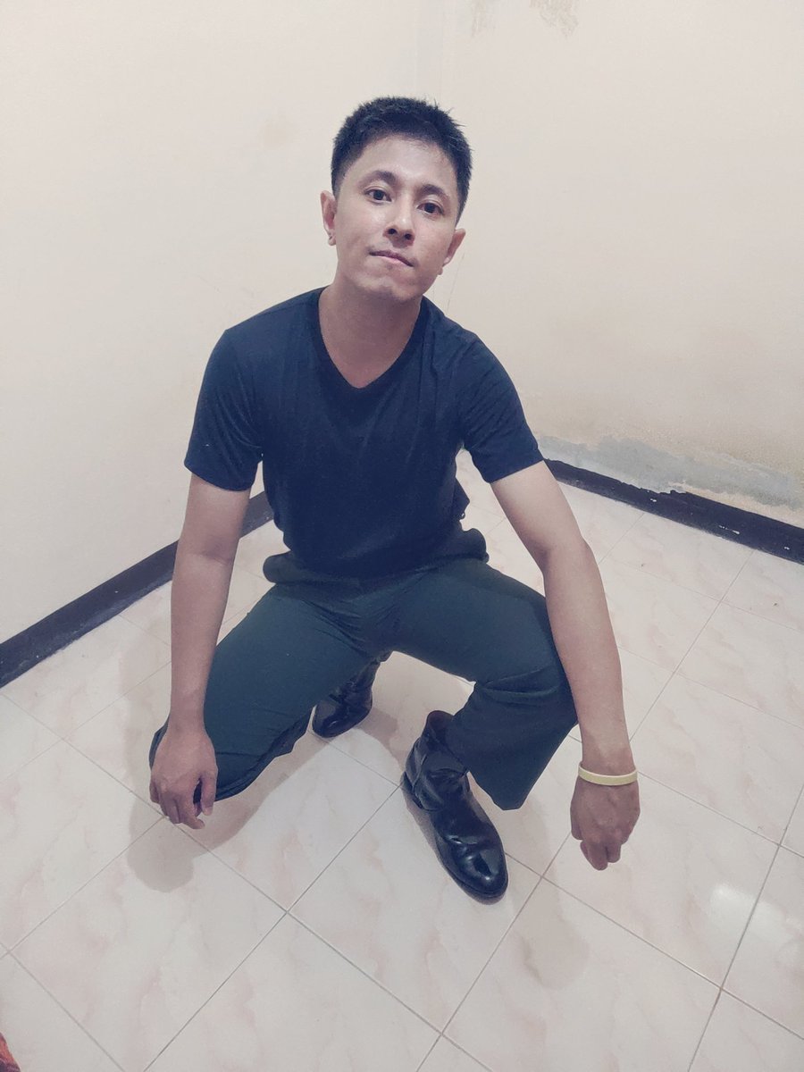 เกรช ที่ชอบรองเท้า tweet media