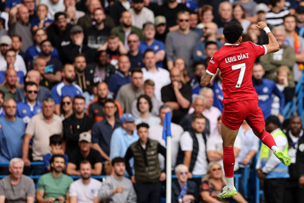 Luis Díaz marca o primeiro golo do Liverpool na Premier League 23-24.