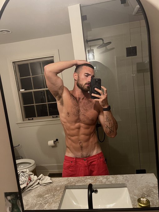 lean mean fightin machine https://t.co/Oe7grVbnQY