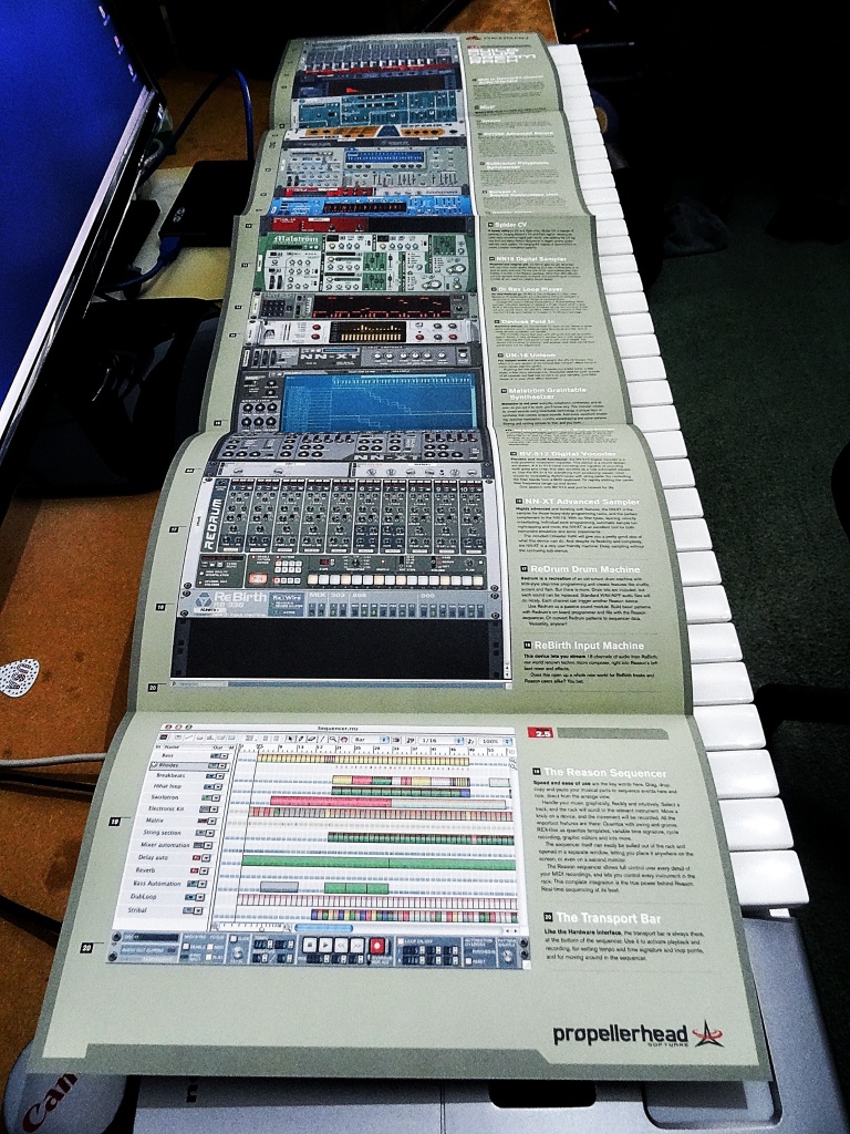 PsychotronicW's tweet image. #Propellerhead back in 2003 printed some massive brochures for Reason 2.5 #DAW #MusicProduction #Music #Nostalgia