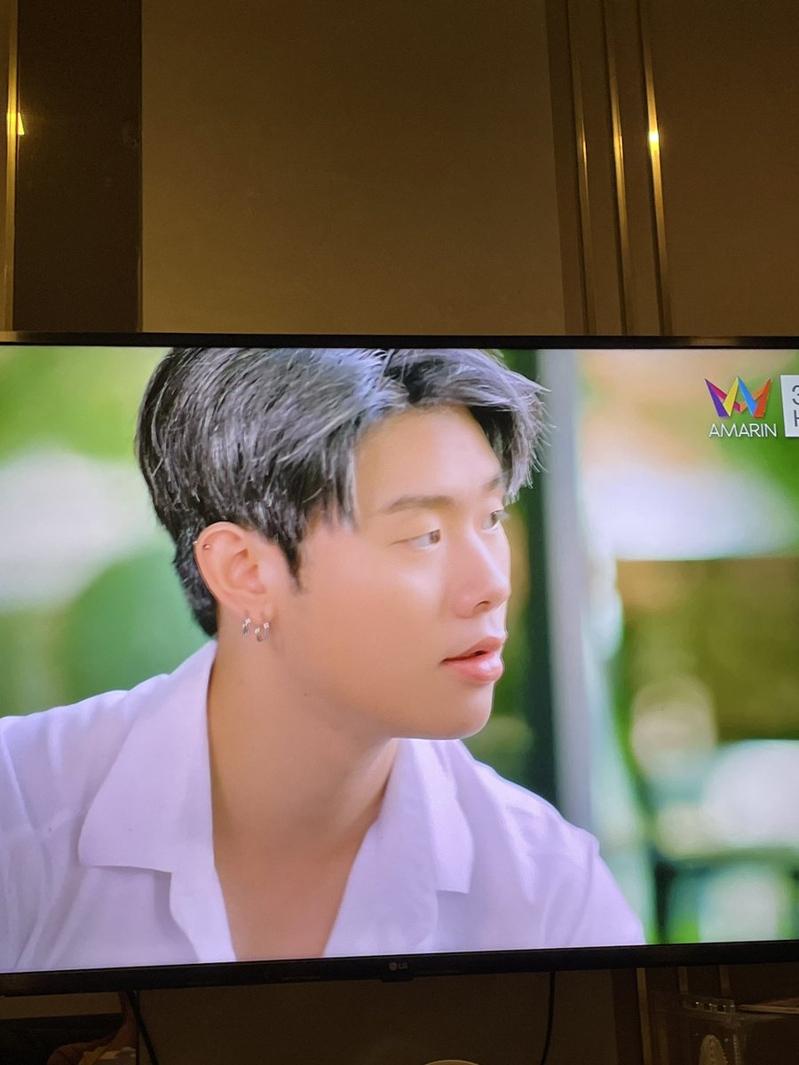 moskrw7's tweet photo. ละพี่ไดโนจะด่าผมทำไม ก็คนมันชอบ 🥹 #DinosaurLoveEP8 https://t.co/nNUbpHvSWw