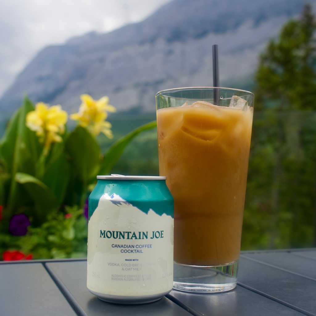 KananaskisGolf's tweet photo. Vodka, cold brew coffee &amp; oat milk makes up this weeks #SummitSunday… how do you drink your shaft? #MountainJoe #playthek @parkdistillery https://t.co/sJfvkupG7C