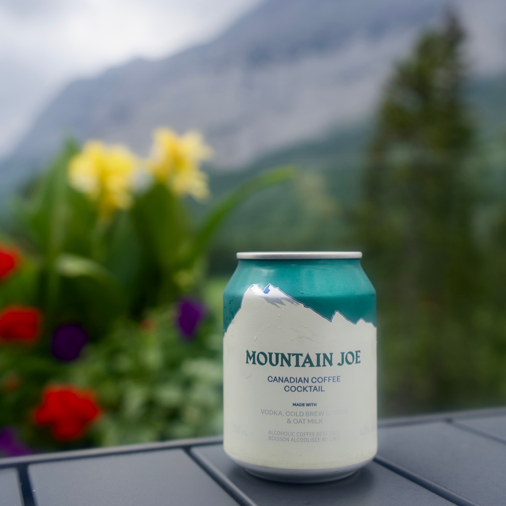 KananaskisGolf's tweet photo. Vodka, cold brew coffee &amp; oat milk makes up this weeks #SummitSunday… how do you drink your shaft? #MountainJoe #playthek @parkdistillery https://t.co/sJfvkupG7C