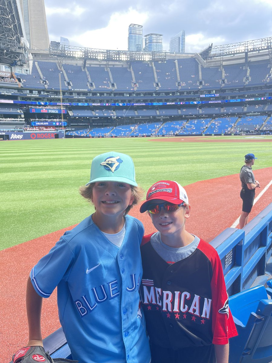 Besties and ball buddies at the <a href="/BlueJays/">Toronto Blue Jays</a> today #nextlevel