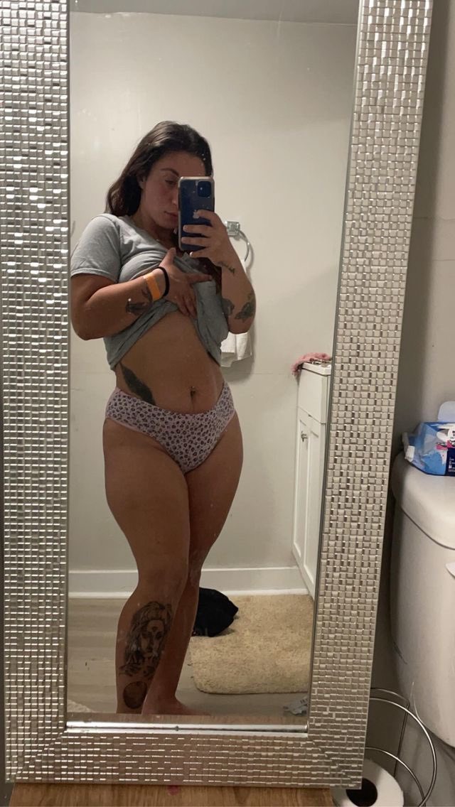 Dime Model CandyLee tweet media