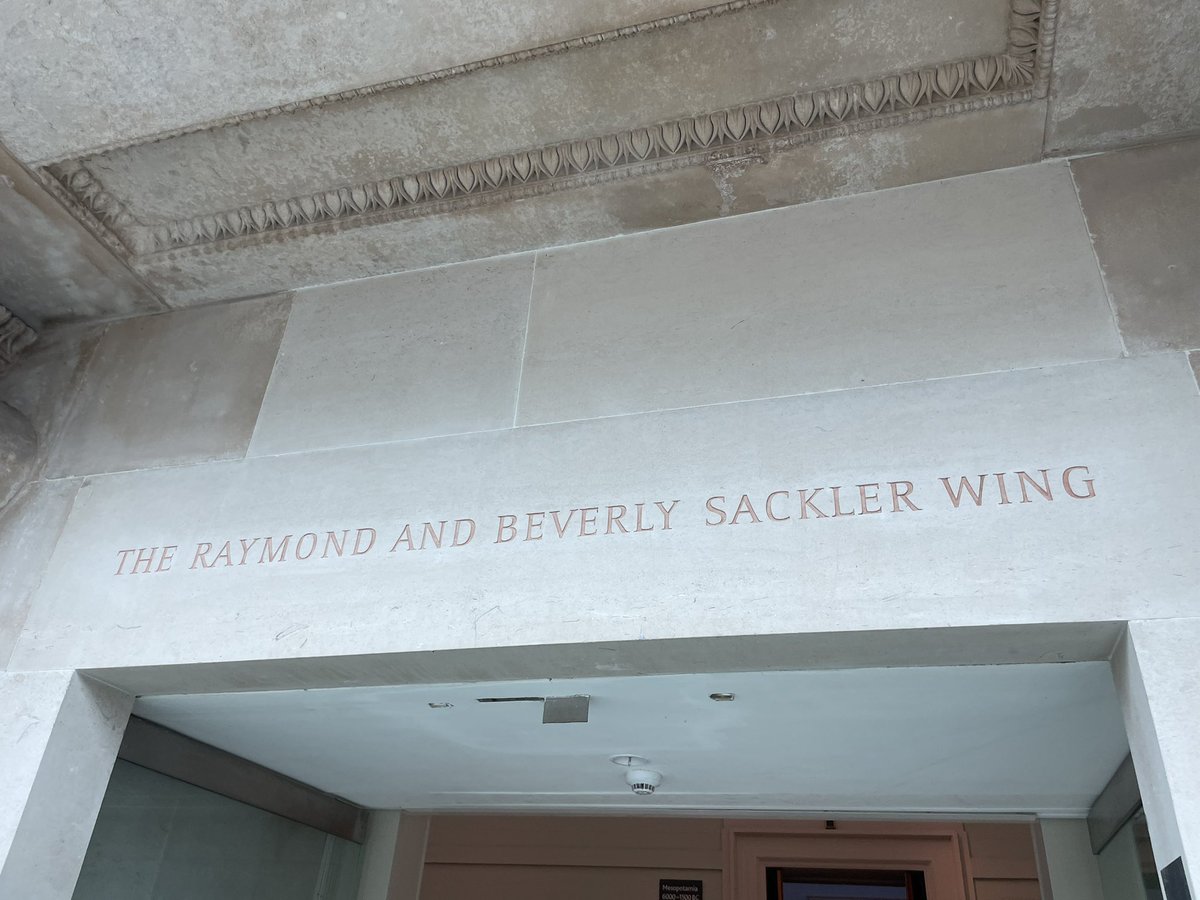 just finished watching painkiller on Netflix last night then saw this in the British museum today 👀