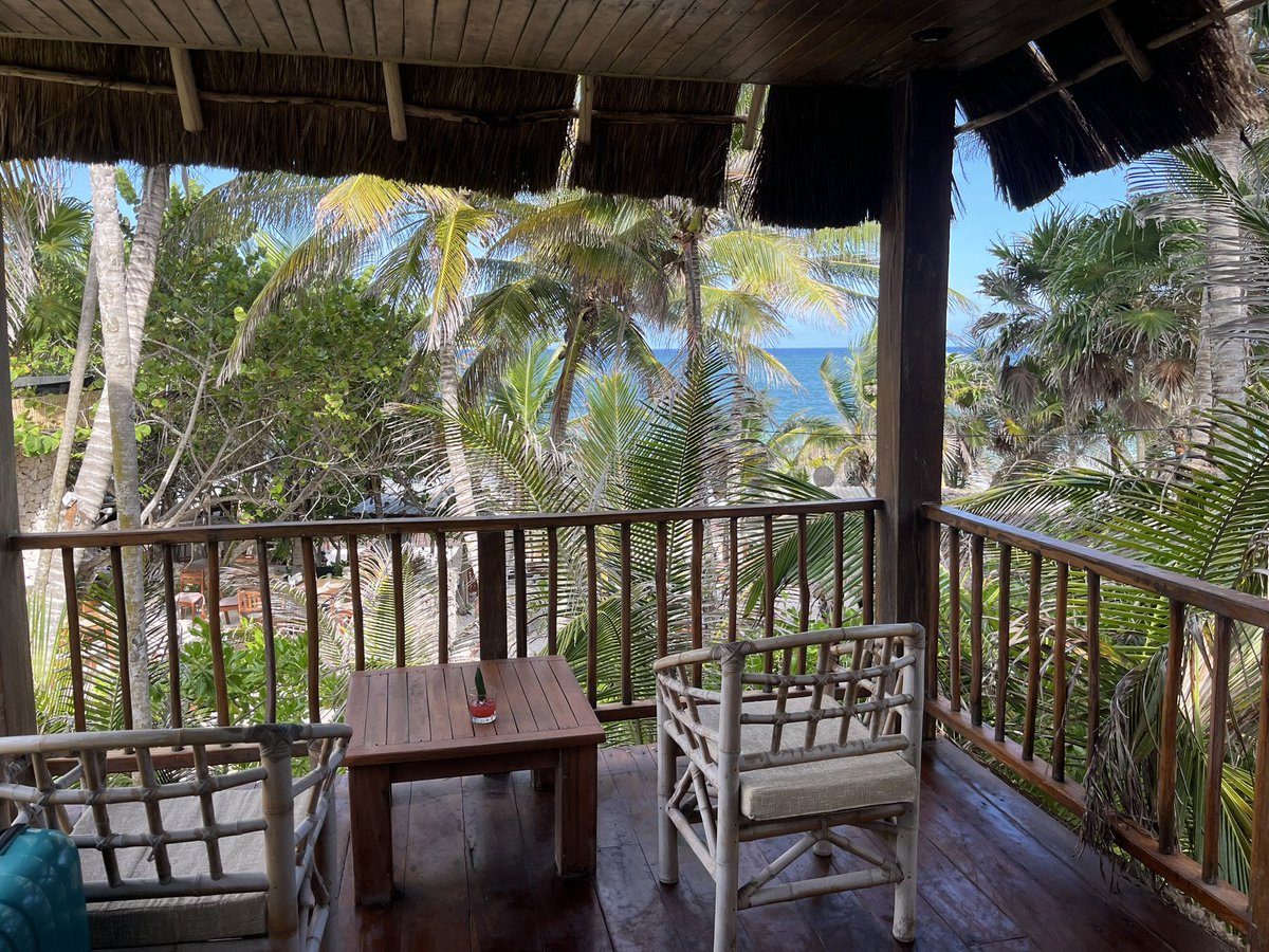 Sam Johnson tweet media