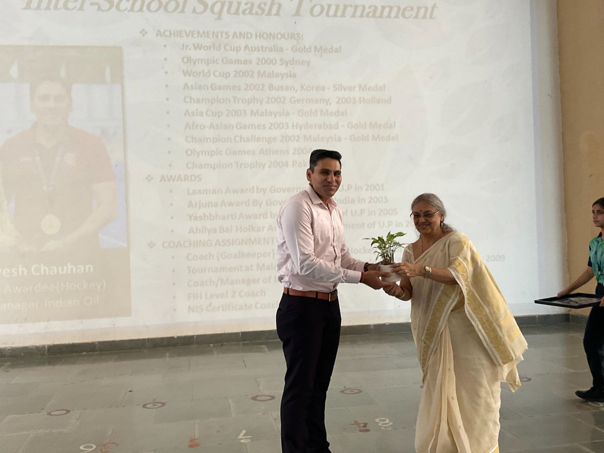 Gyanshree School,Noida hosted an Inter-School Squash Tournament on 12th and 13th August 2023. 27 prestigious schools from across India participated in the tournament.Trophies were given to the winners of the team events in the Under 9, Under 11, Under 13 and Under 15 categories