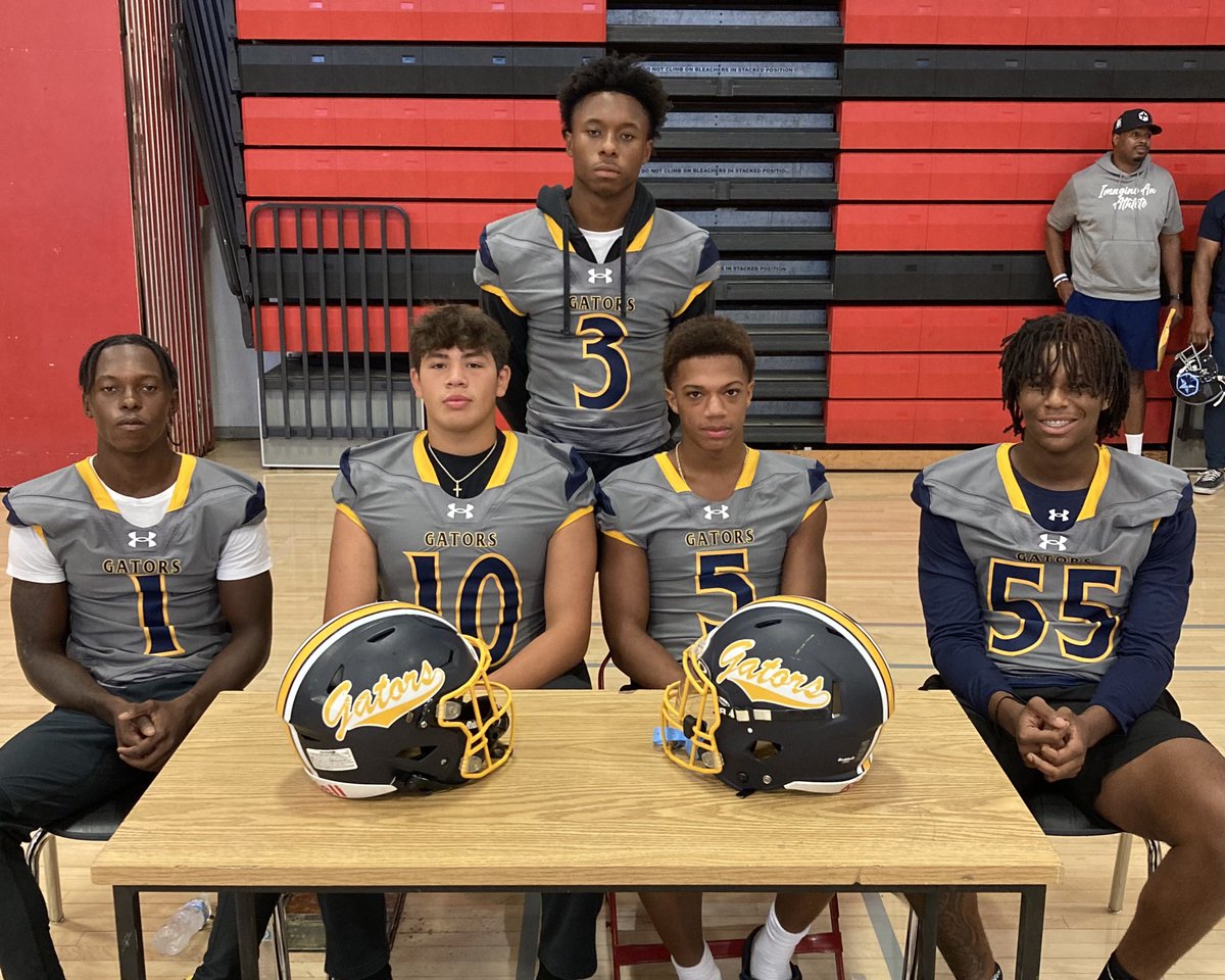 PHGatorsFB's tweet photo. 2023 Media Day 📸 @Hall_Pride @perryhallath @hs_hall @AthleteImagine @MarylandHigh https://t.co/HsE64oSnDm